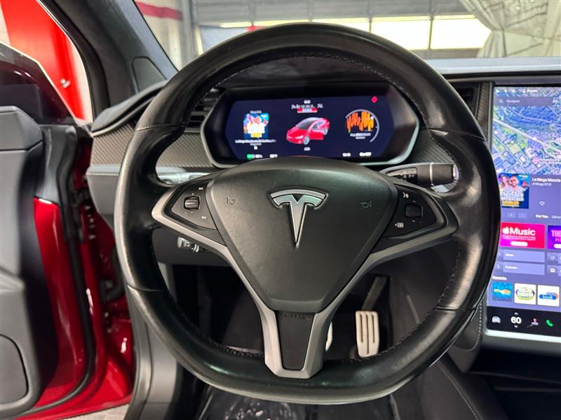 2018 Tesla Model X P100D photo 19