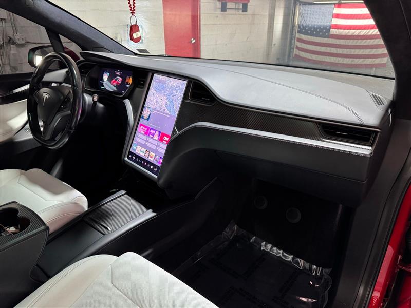2018 Tesla Model X P100D photo 22