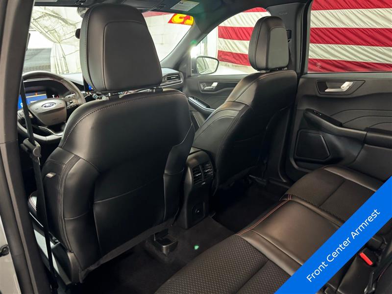 Ford Escape ST-Line AWD 2023 Ford Escape ST-Line AWD 2023