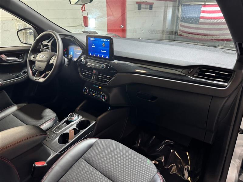 Ford Escape ST-Line AWD 2023 Ford Escape ST-Line AWD 2023