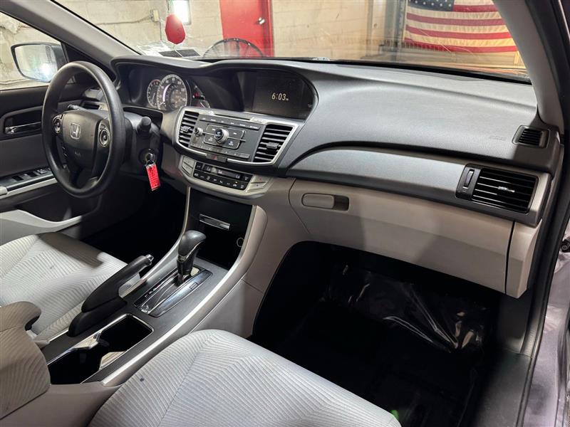 Honda Accord LX Sedan CVT 2015