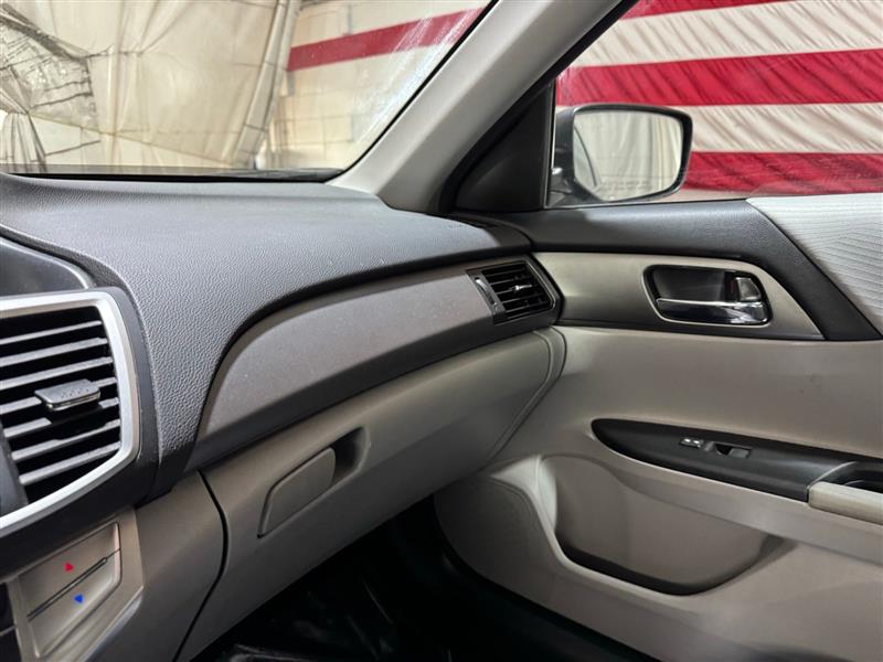 Honda Accord LX Sedan CVT 2015