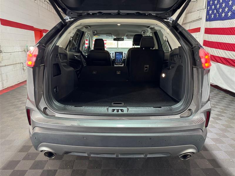 Ford Edge Titanium 2024