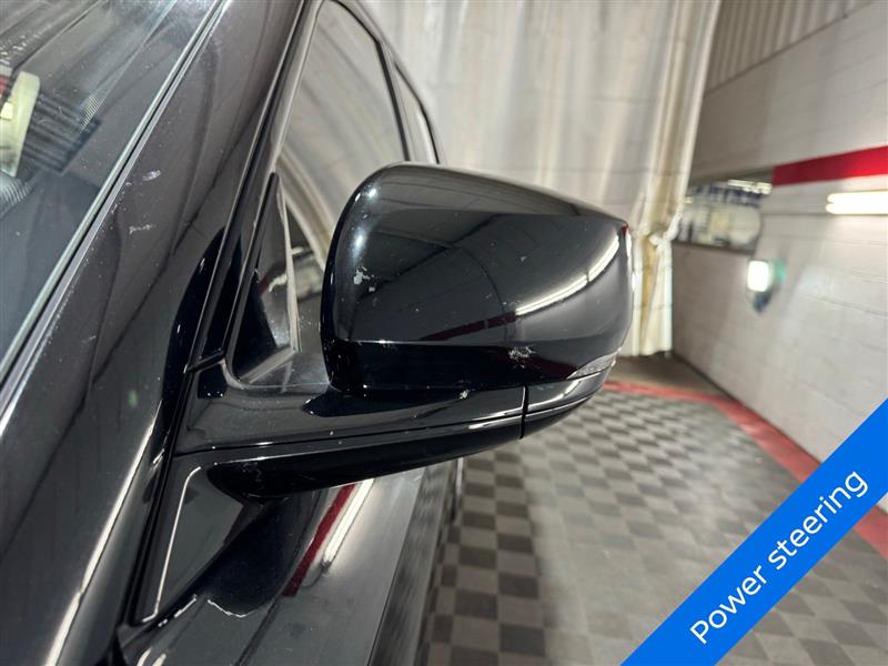 Jeep Grand Cherokee L Laredo 4WD 2024