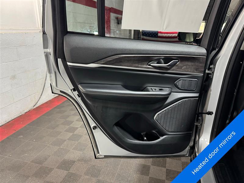 Jeep Grand Cherokee 4xe Base 2023 Jeep Grand Cherokee 4xe Base 2023