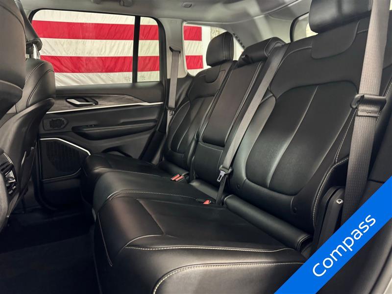 Jeep Grand Cherokee 4xe Base 2023 Jeep Grand Cherokee 4xe Base 2023