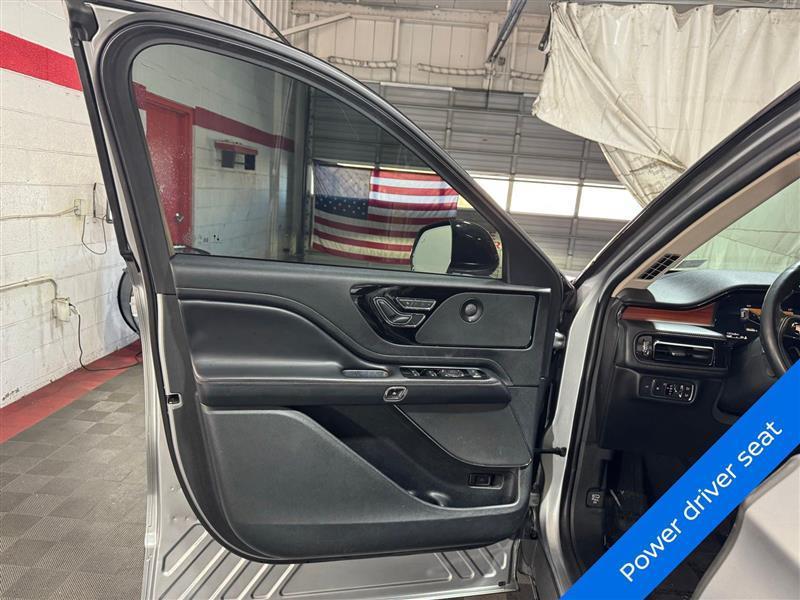 Lincoln Aviator Reserve AWD 2021