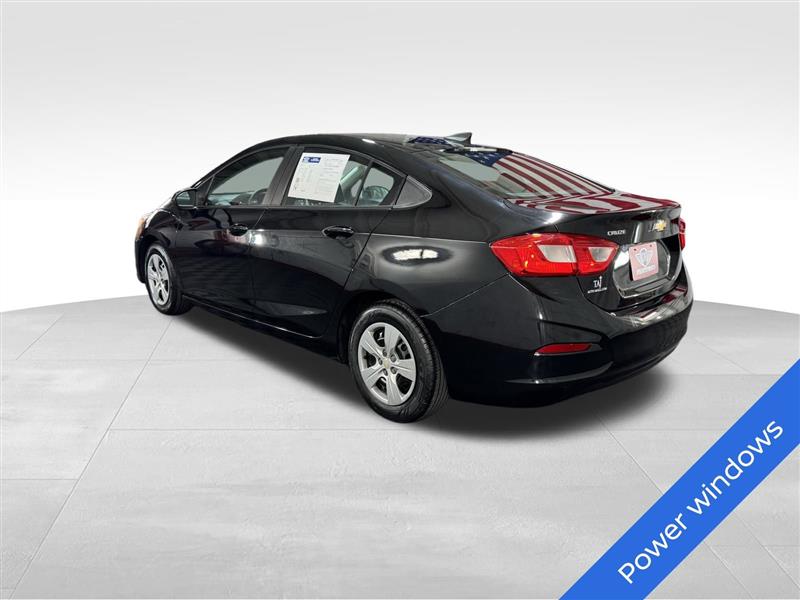 Chevrolet Cruze LS Auto 2017