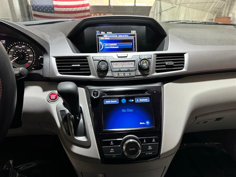 2014 Honda Odyssey EX-L photo 25