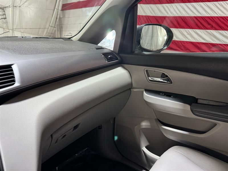 2014 Honda Odyssey EX-L photo 26