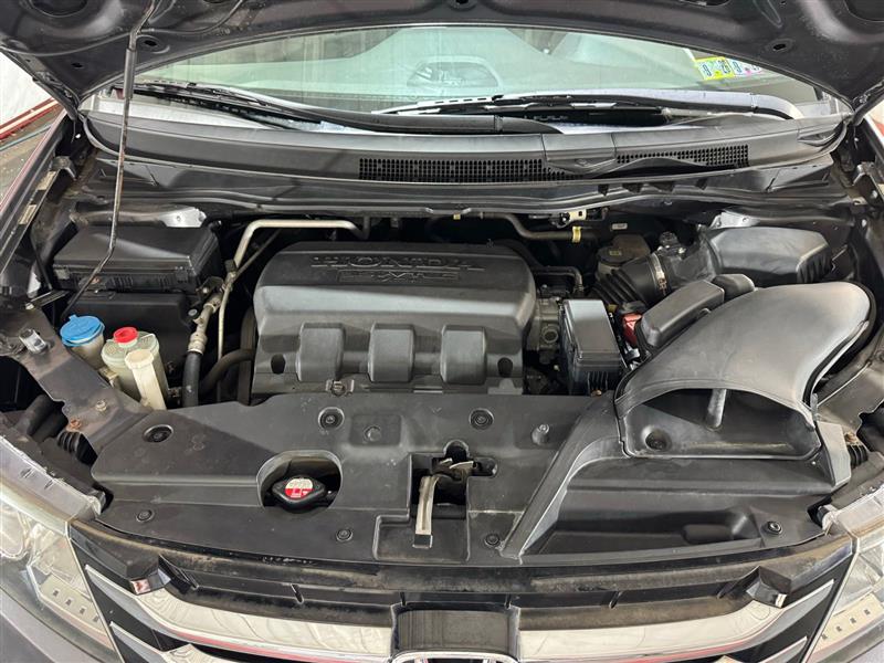 2014 Honda Odyssey EX-L photo 32