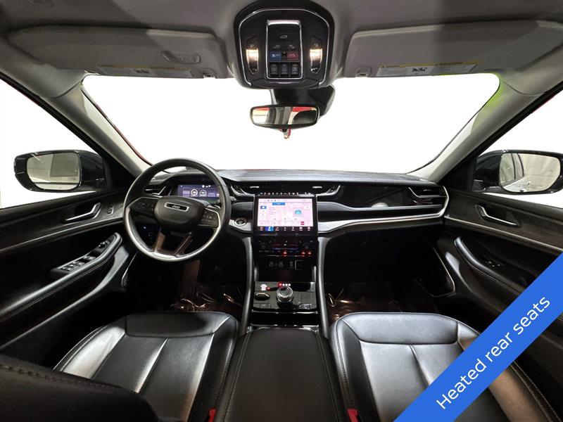 2023 Jeep Cherokee Base photo 11
