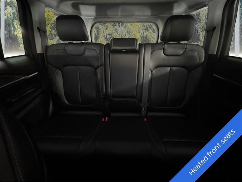2023 Jeep Cherokee Base photo 12