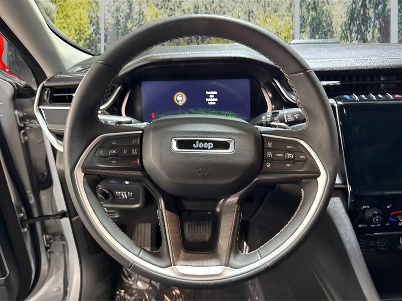 2023 Jeep Cherokee Base photo 15