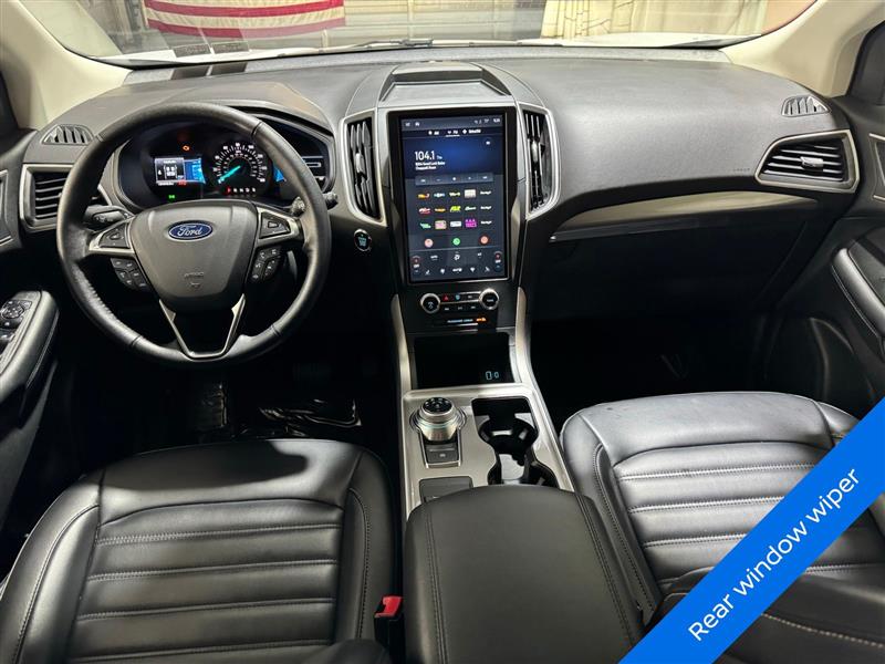 2024 Ford Edge SEL photo 15