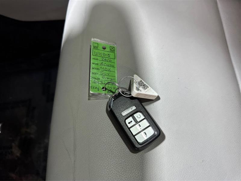 Acura MDX 9-Spd AT SH-AWD w/Tech & AcuraWatch Plus 2016 Acura MDX 9-Spd AT SH-AWD w/Tech & AcuraWatch Plus 2016