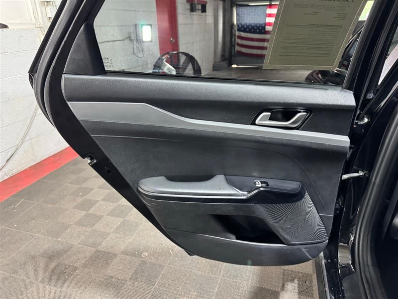 2021 Kia K5 LXS photo 14
