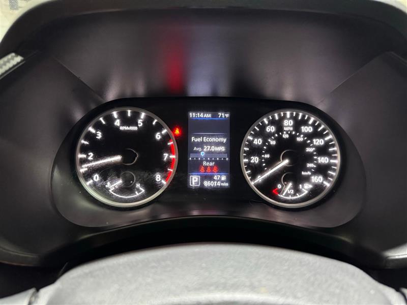 2020 Nissan Sentra S photo 23