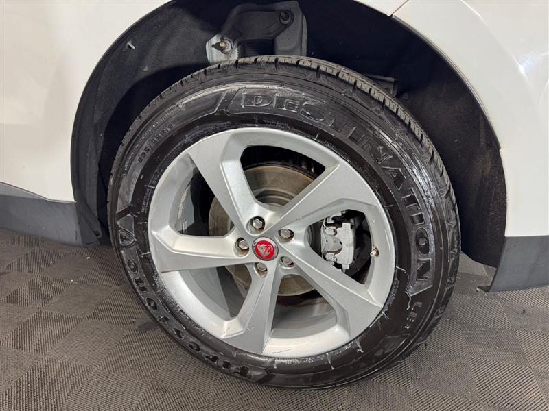 Jaguar F-Pace 25t Premium 2018