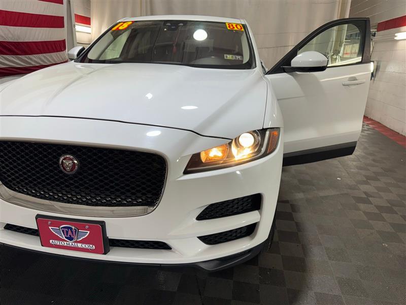 Jaguar F-Pace 25t Premium 2018