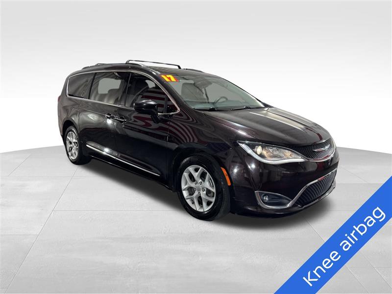 Chrysler Pacifica Touring-L 2017