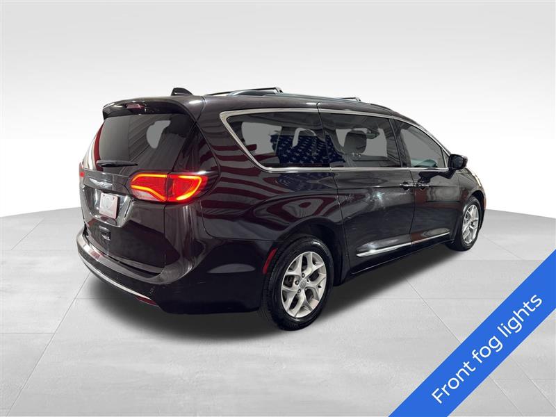Chrysler Pacifica Touring-L 2017