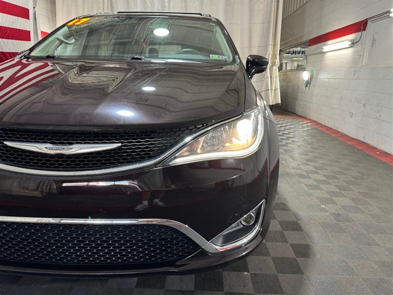 Chrysler Pacifica Touring-L 2017