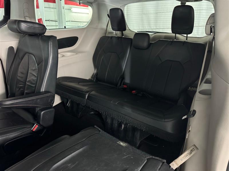 Chrysler Pacifica Touring-L 2017