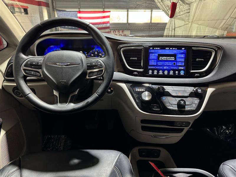Chrysler Pacifica Touring-L 2017