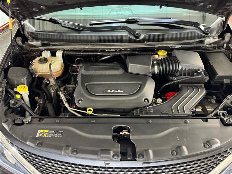 Chrysler Pacifica Touring-L 2017