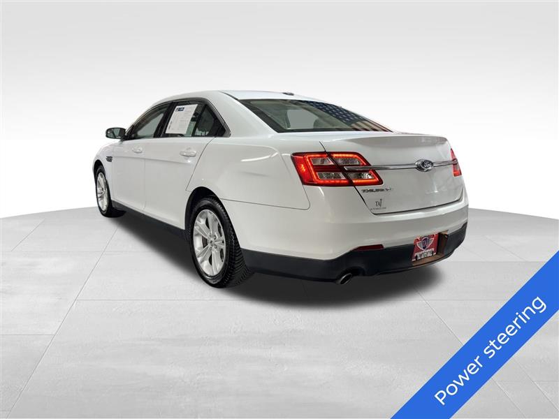 Ford Taurus SE FWD 2015