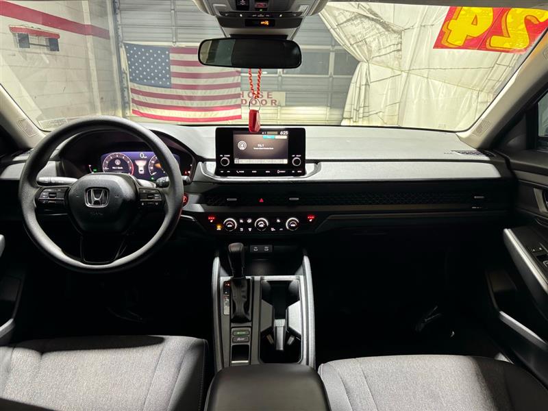 Honda Accord EX 2024