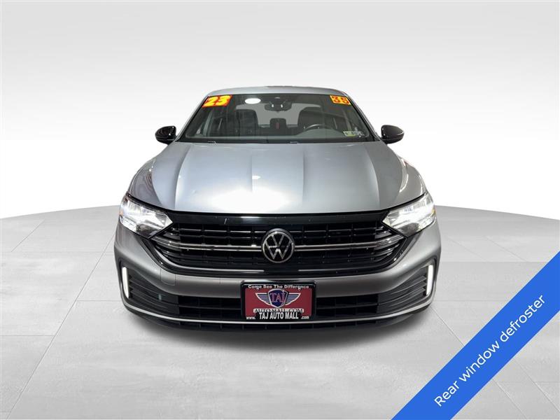 Volkswagen Jetta Sport 2023