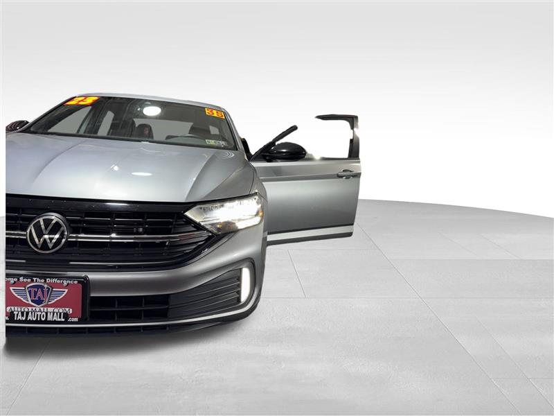 Volkswagen Jetta Sport 2023