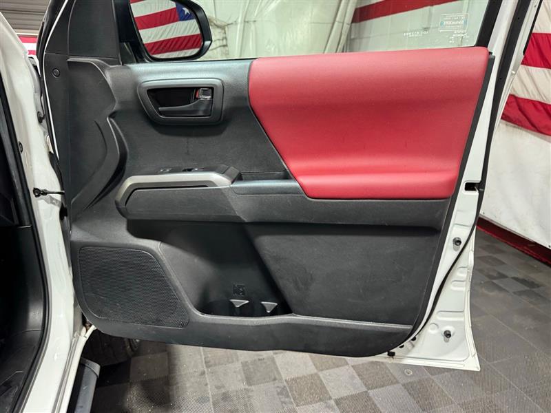 Toyota Tacoma SR5 Double Cab Long Bed V6 6AT 4WD 2023