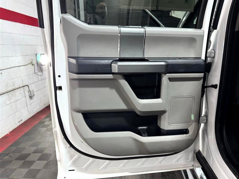 Ford F-250 SD XLT Crew Cab 4WD 2020