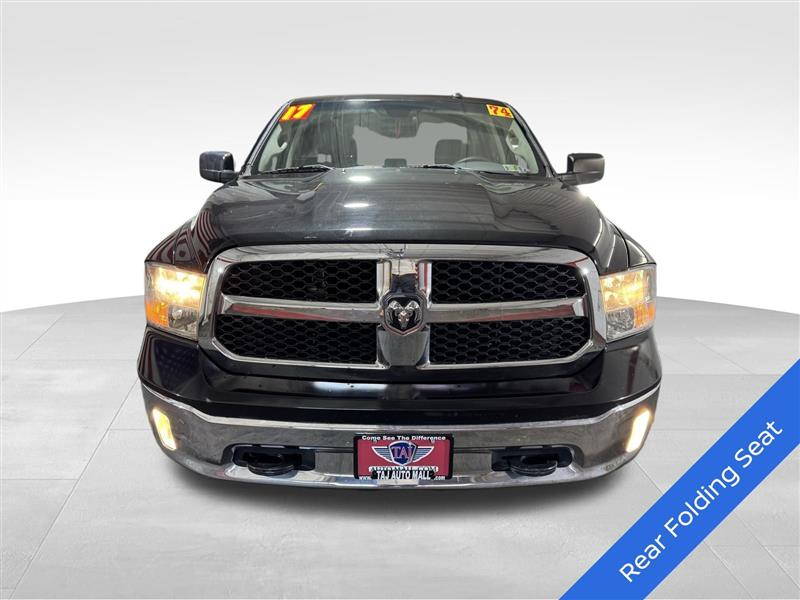 RAM 1500 Tradesman Crew Cab SWB 4WD 2017