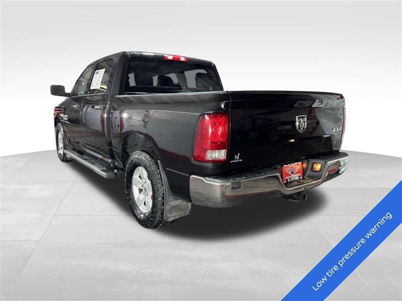 RAM 1500 Tradesman Crew Cab SWB 4WD 2017