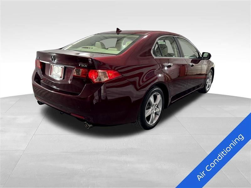 Acura TSX 5-Speed AT with Tech Package 2011