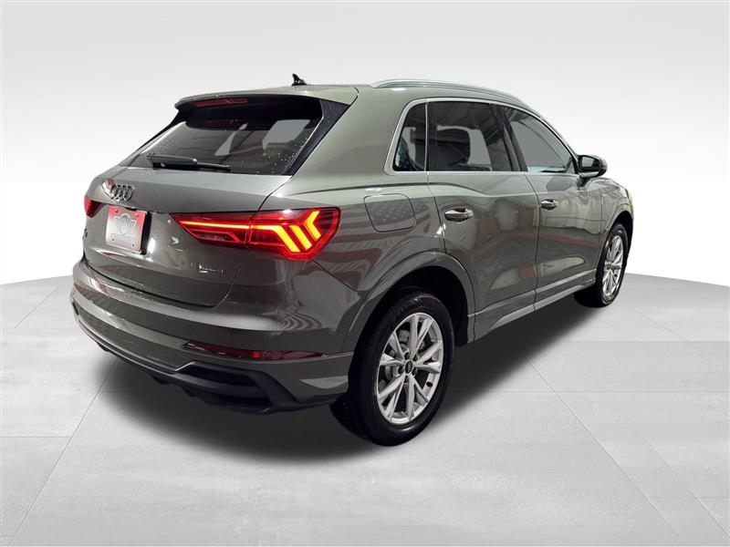 Audi Q3 S line Premium quattro 2023