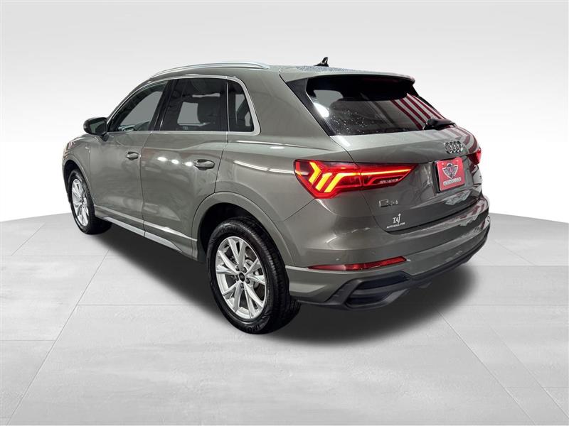 Audi Q3 S line Premium quattro 2023