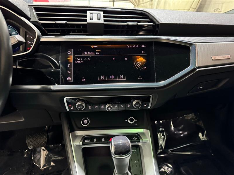 Audi Q3 S line Premium quattro 2023