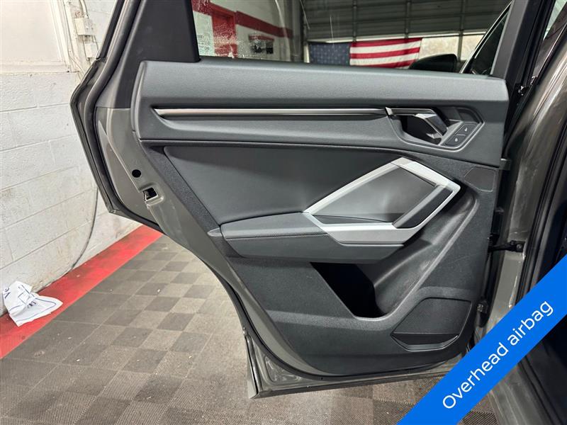 Audi Q3 S line Premium quattro 2023