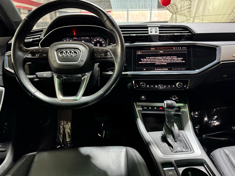 Audi Q3 S line Premium quattro 2023