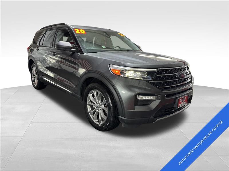 Ford Explorer XLT AWD 2020