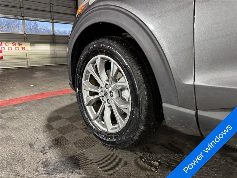 Ford Explorer XLT AWD 2020