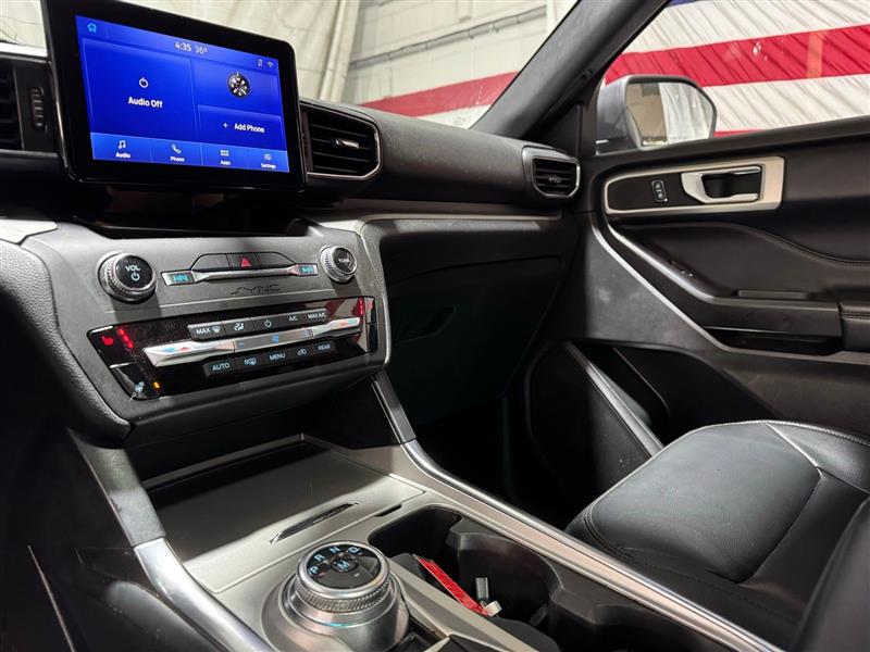 Ford Explorer XLT AWD 2020