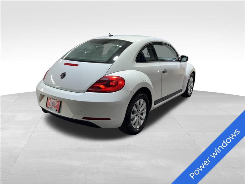 Volkswagen Beetle 1.8T Classic 2015