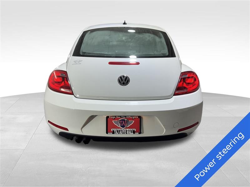 Volkswagen Beetle 1.8T Classic 2015