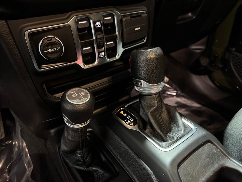 Jeep Wrangler 4xe Unlimited High Altitude 2023